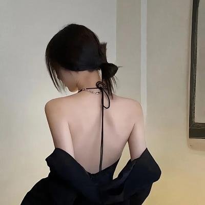 《收获月》