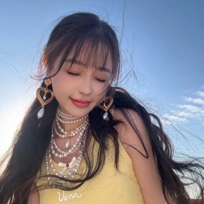 月里青山淡如画